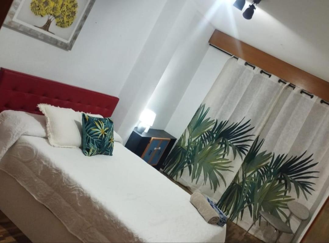 Apartament En Piso Compartido En *
